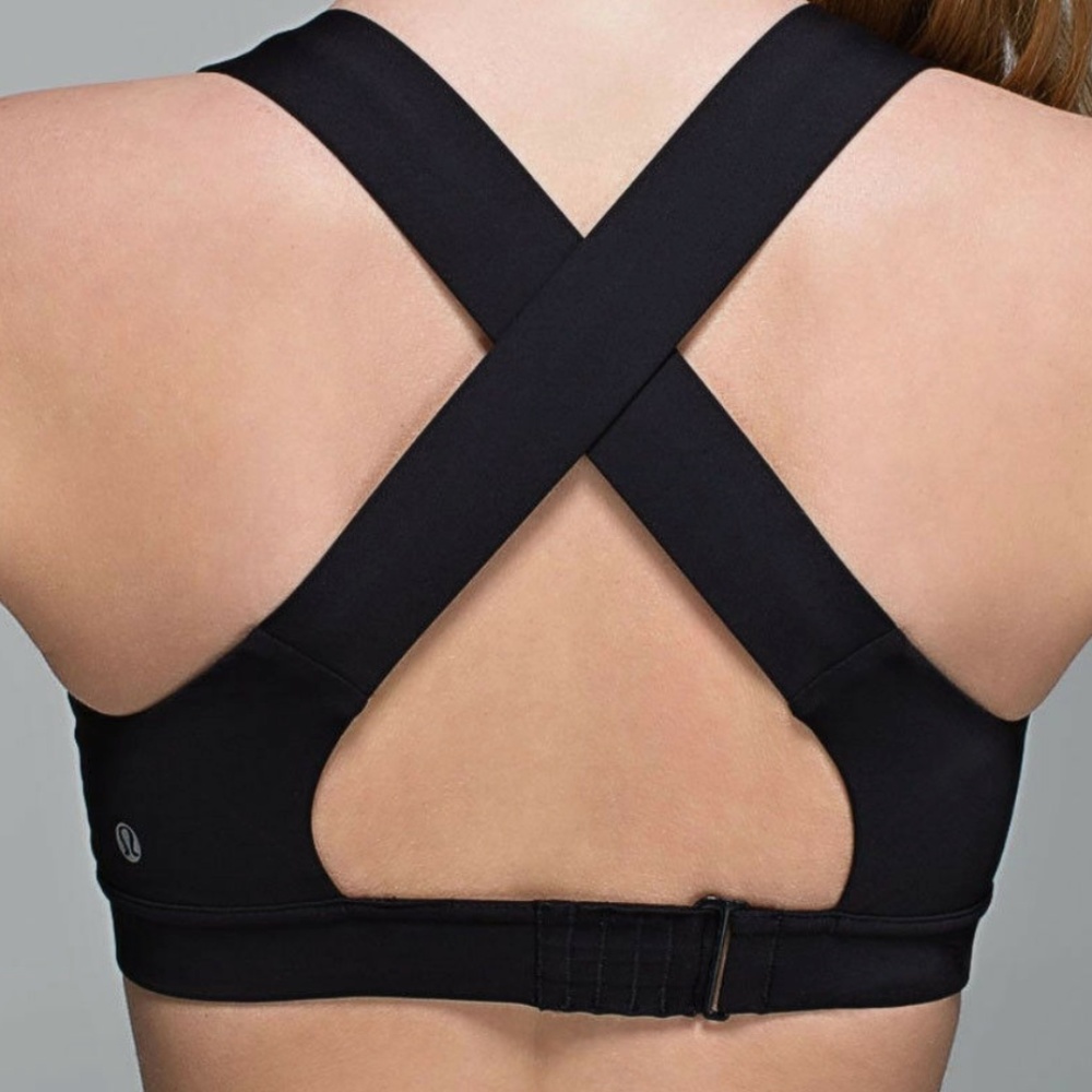 lululemon athletica Black Crossback Bra